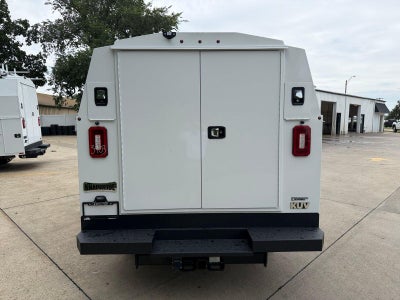 2026 GMC Savana Cutaway 3500 Base