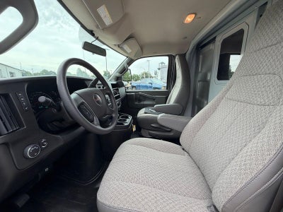 2026 GMC Savana Cutaway 3500 Base