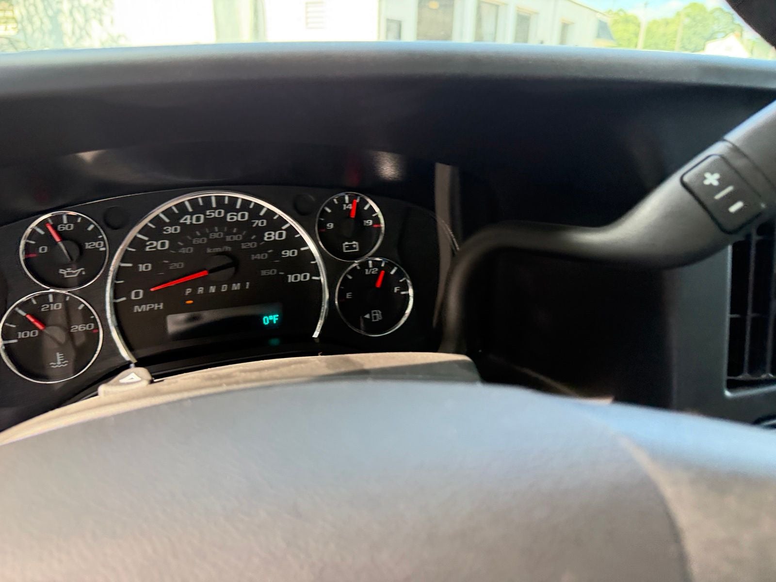 2026 GMC Savana Cutaway 3500 Base