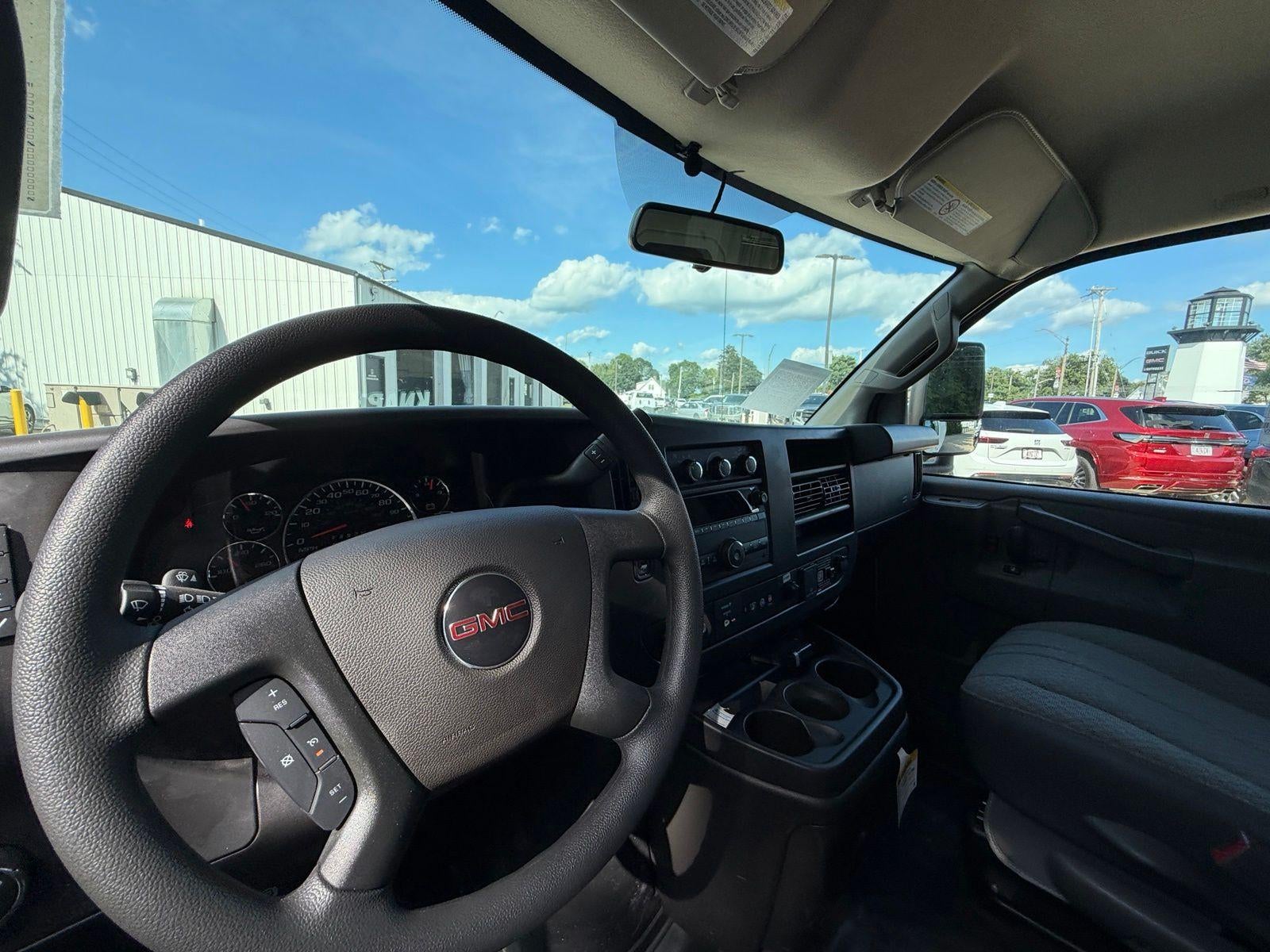 2026 GMC Savana Cutaway 3500 Base