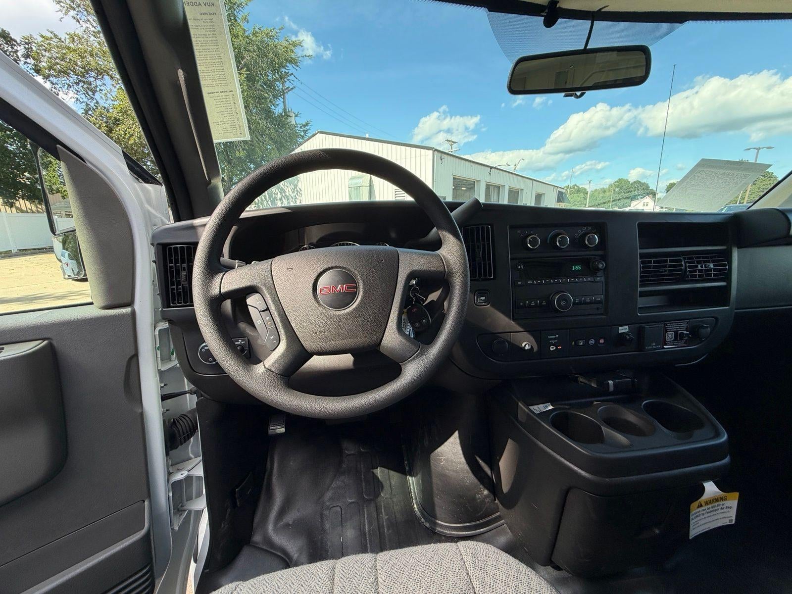 2026 GMC Savana Cutaway 3500 Base