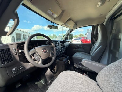 2026 GMC Savana Cutaway 3500 Base