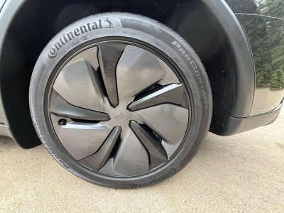 2026 Tesla Model Y Long Range