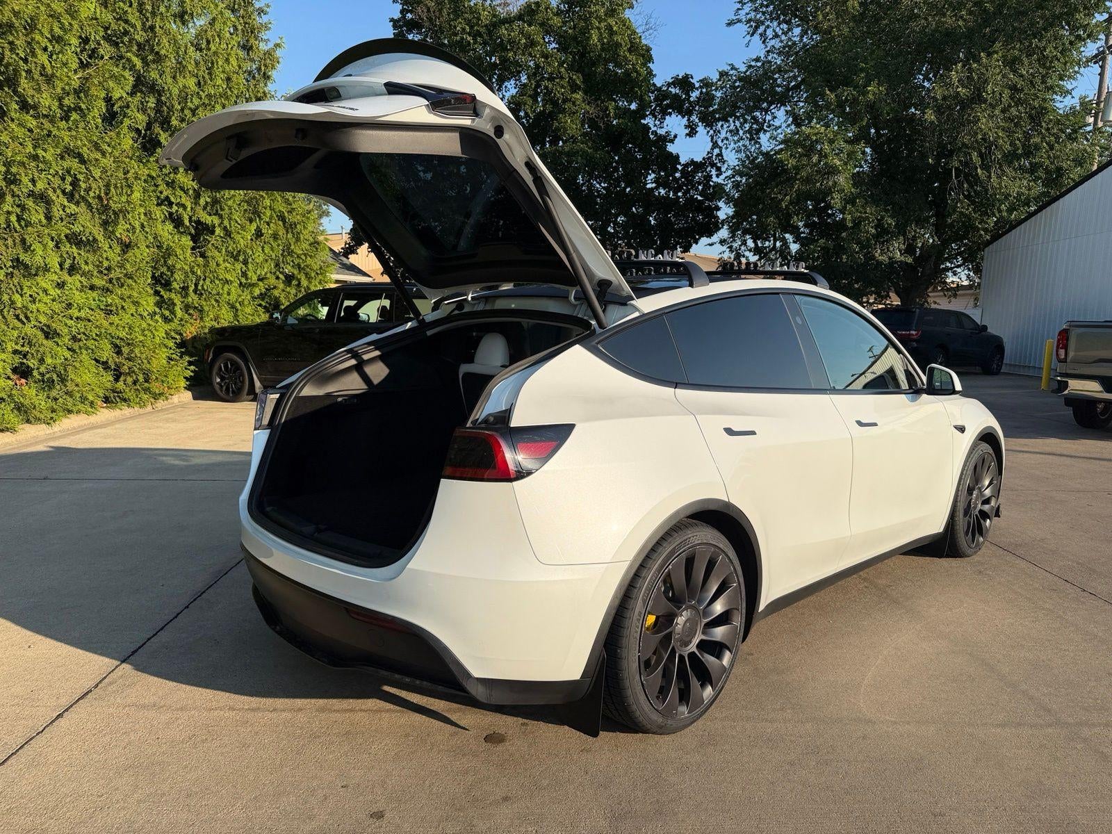 2024 Tesla Model Y Performance