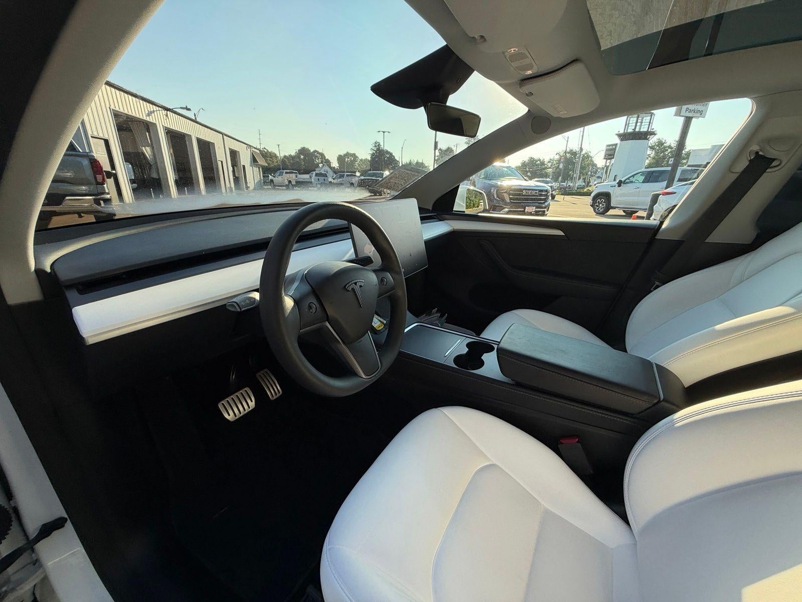 2024 Tesla Model Y Performance