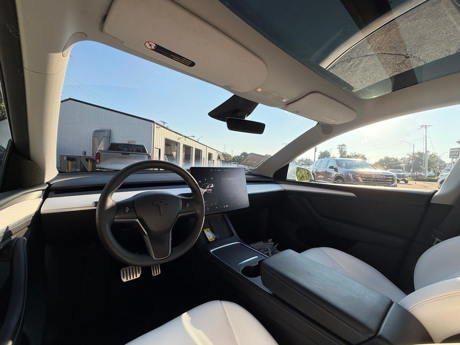 2024 Tesla Model Y Performance