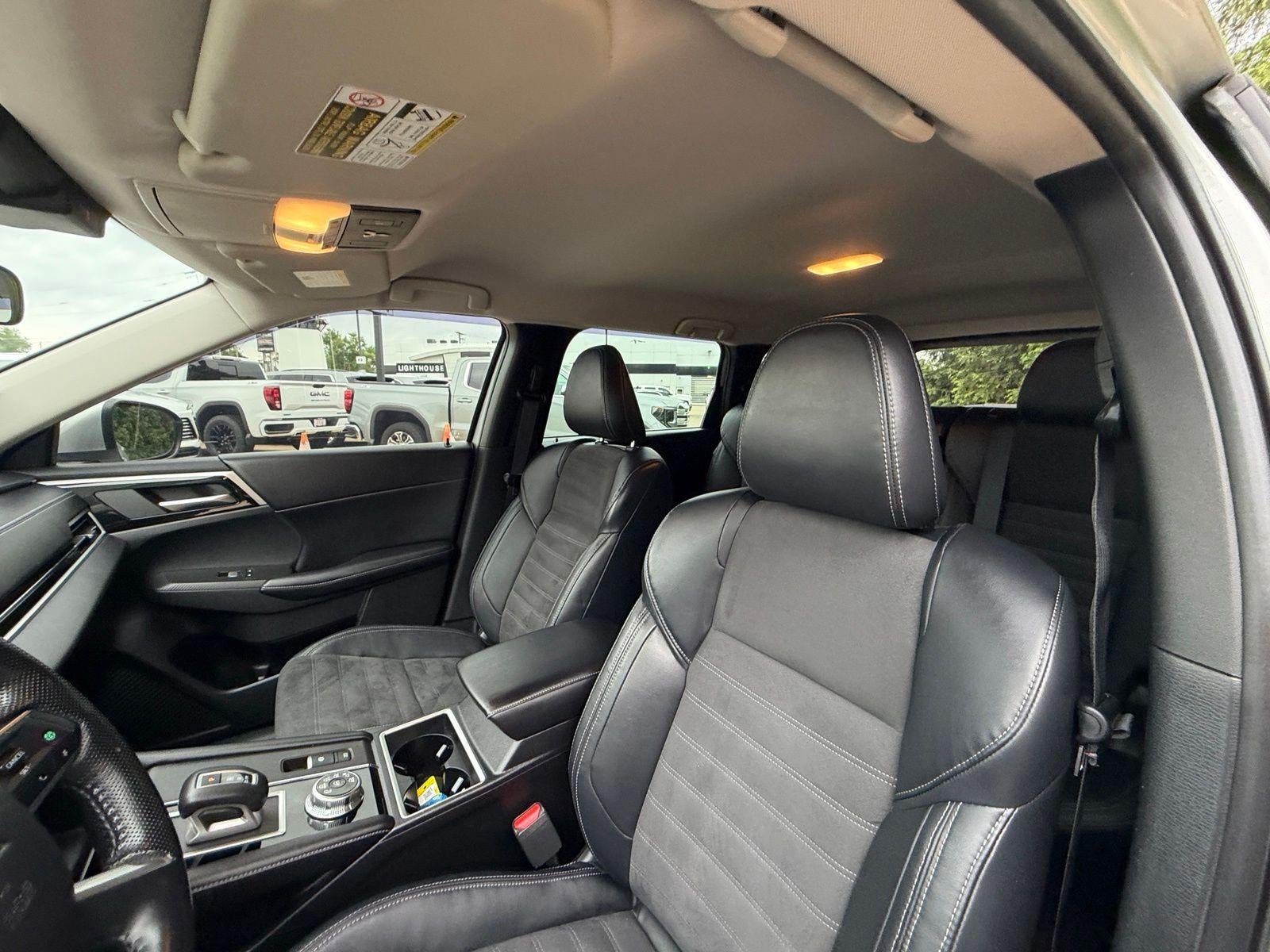 2022 Mitsubishi Outlander SE