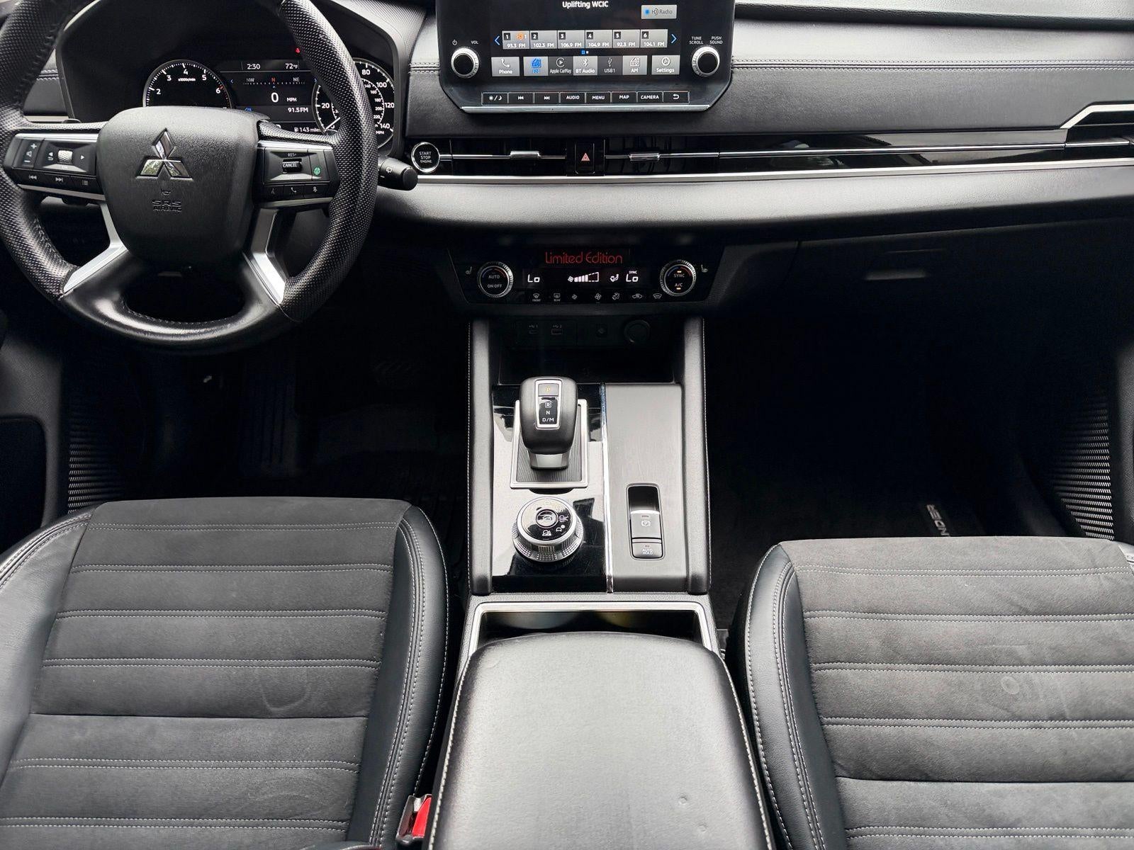 2022 Mitsubishi Outlander SE