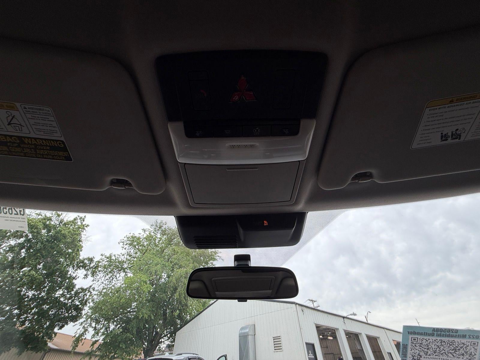 2022 Mitsubishi Outlander SE