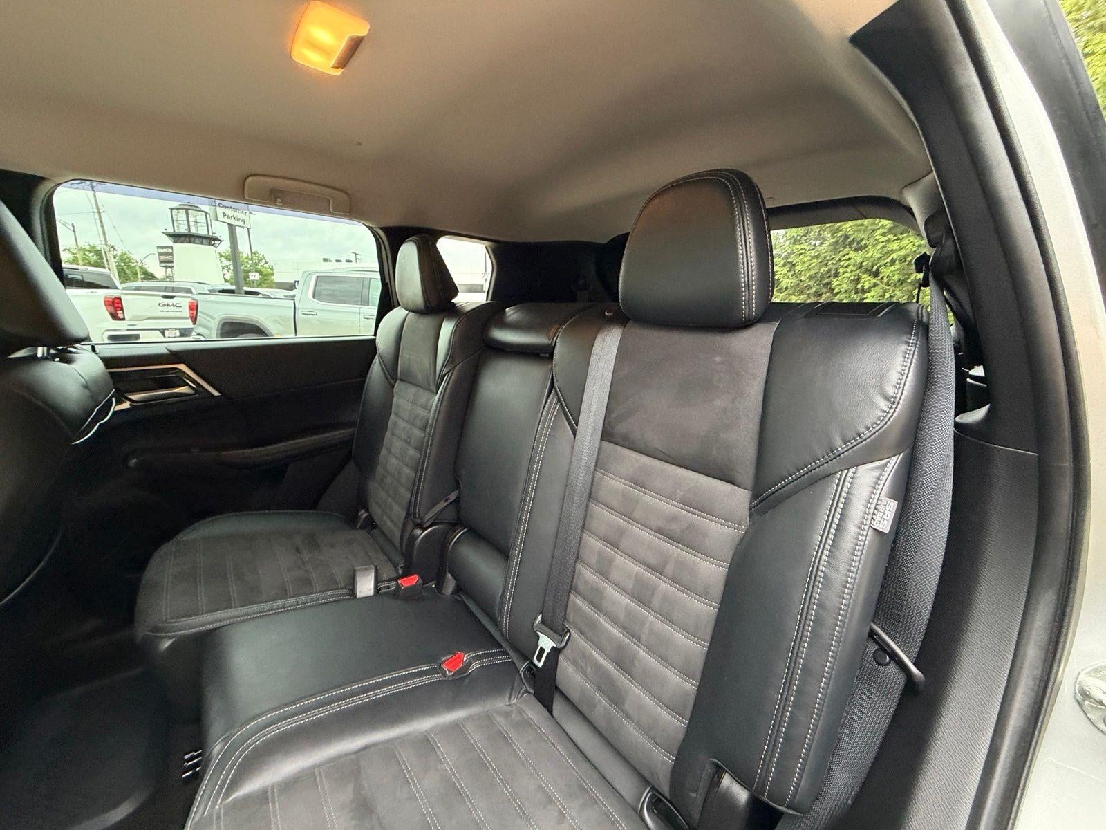2022 Mitsubishi Outlander SE