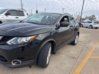 2017 Nissan Rogue Sport SV