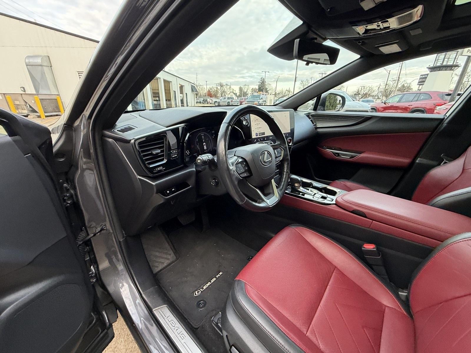 2022 Lexus NX 350h Luxury