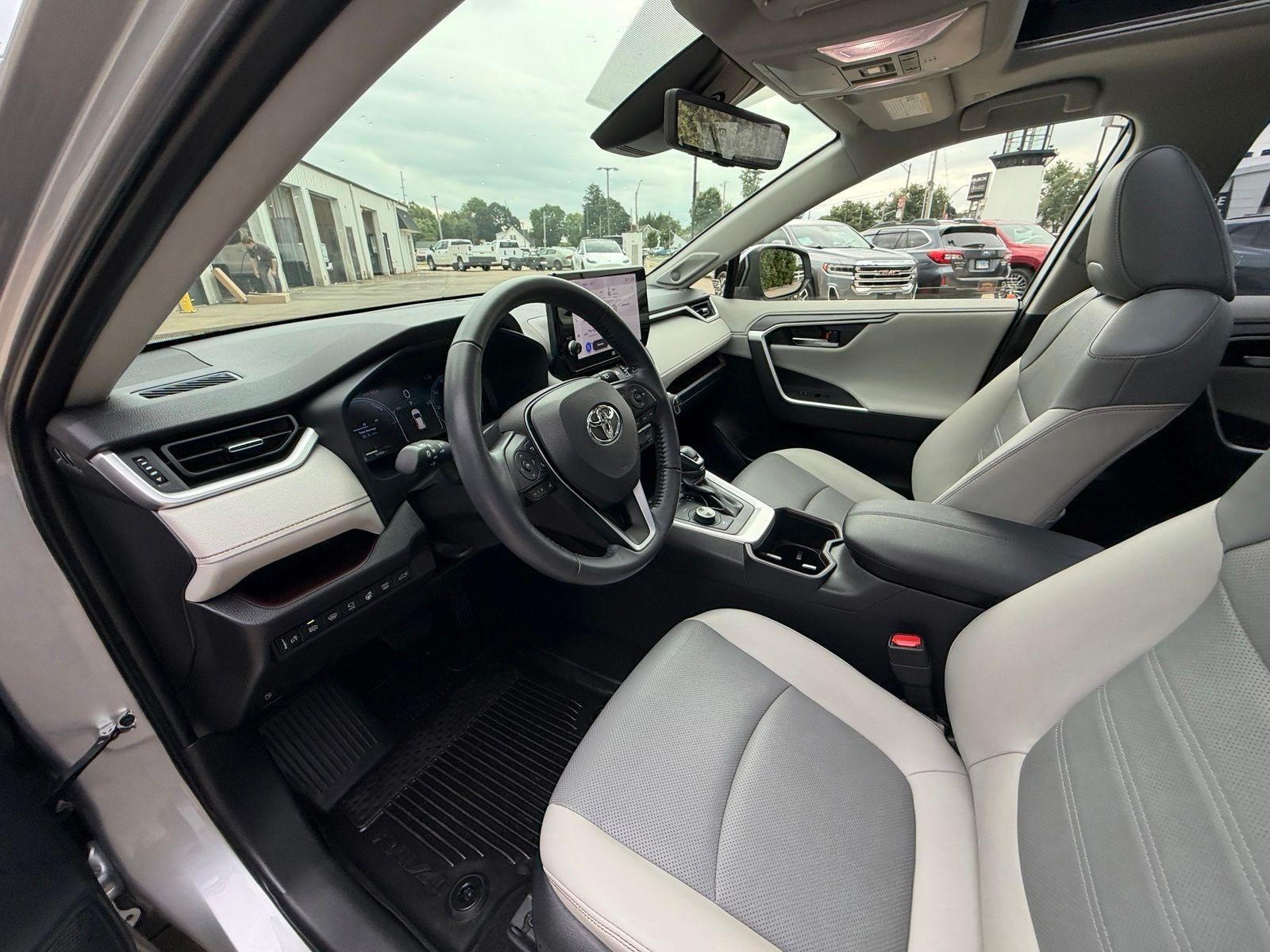 2024 Toyota RAV4 Limited