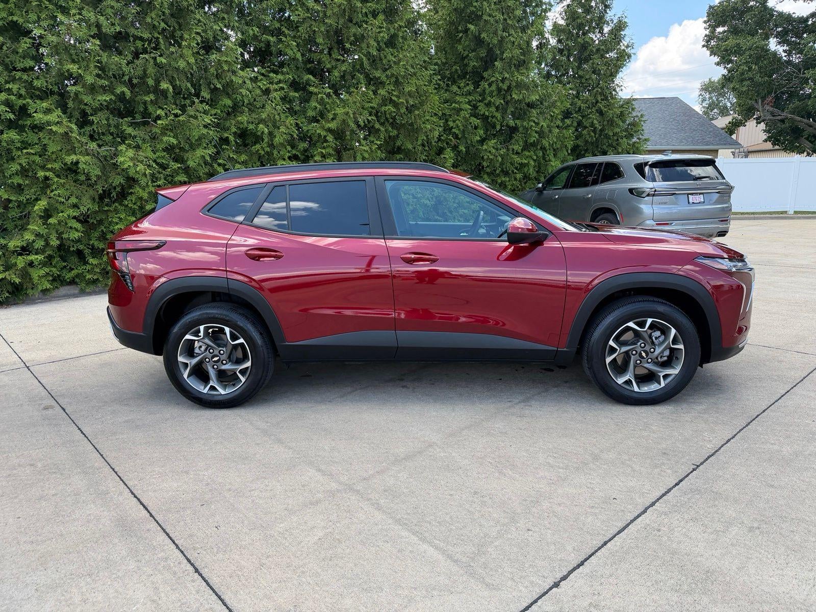 2024 Chevrolet Trax LT