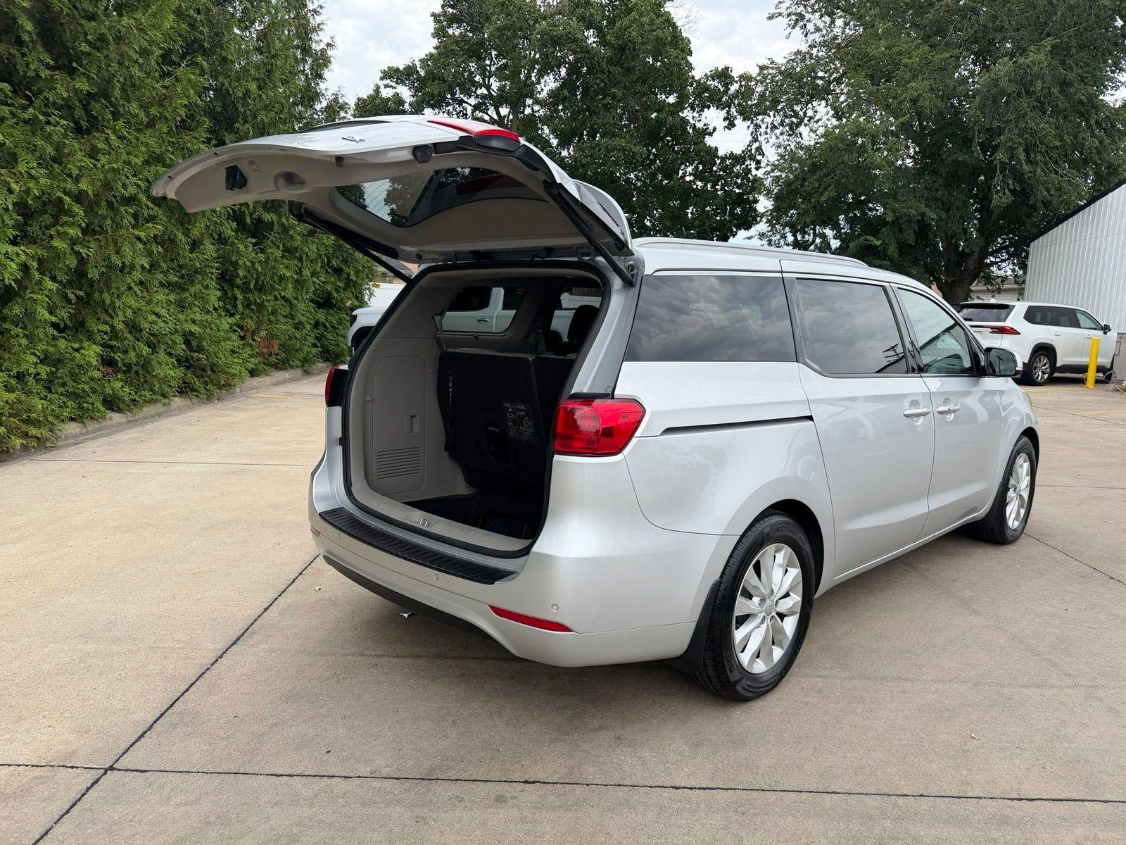 2015 Kia Sedona EX