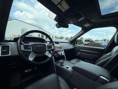 2024 Land Rover Discovery Dynamic SE