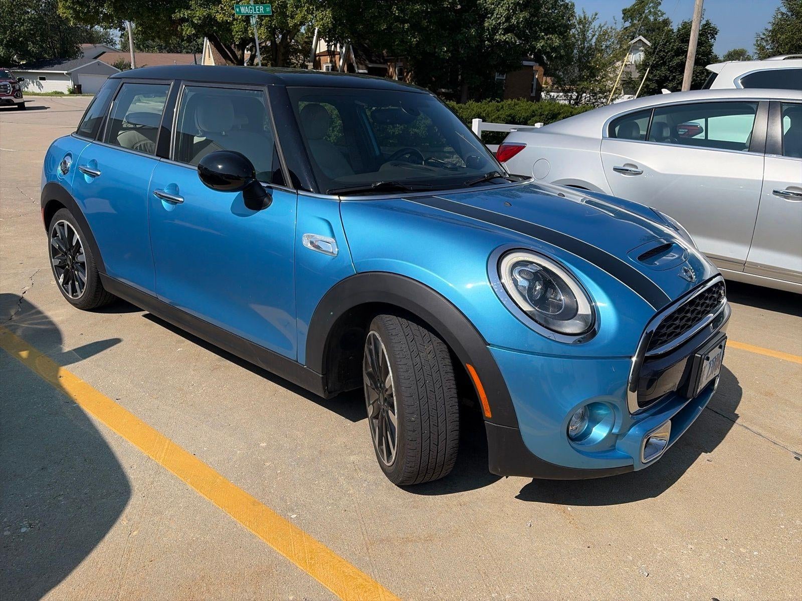 2015 MINI Cooper Hardtop 4 Door Base