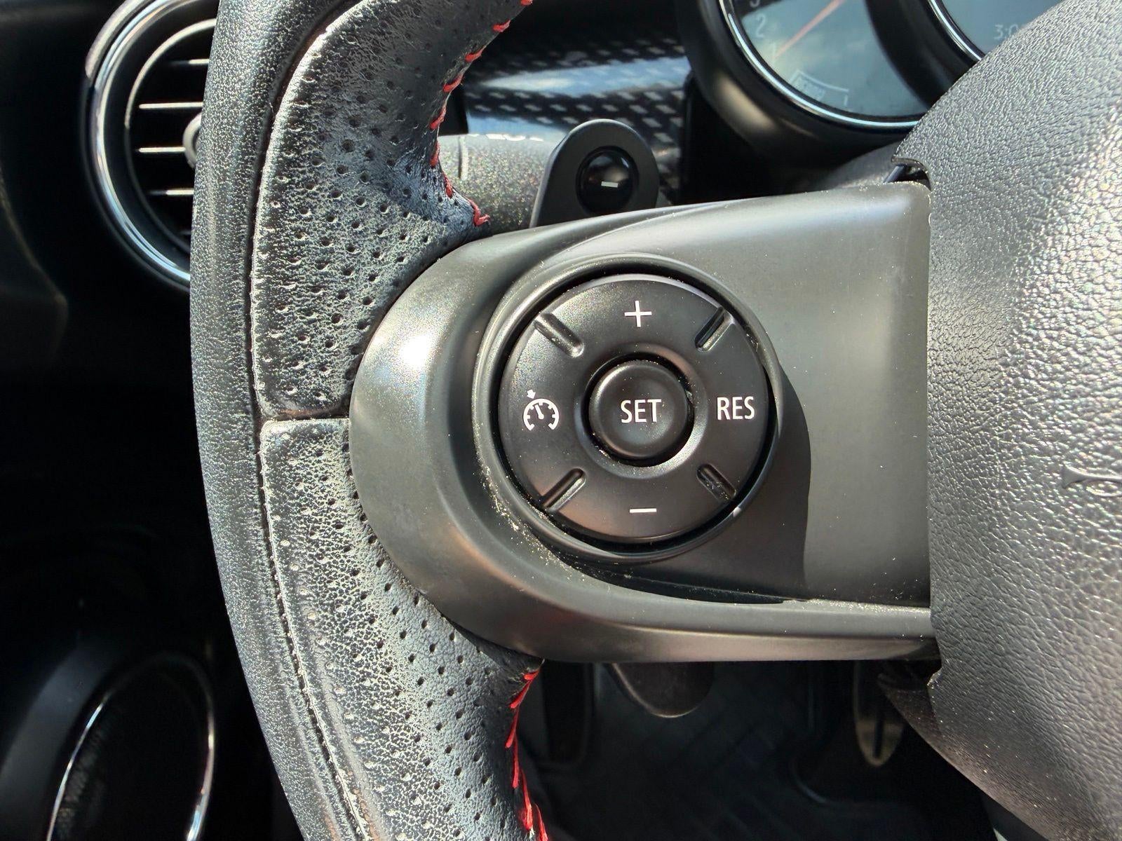 2015 MINI Cooper Hardtop 4 Door Base