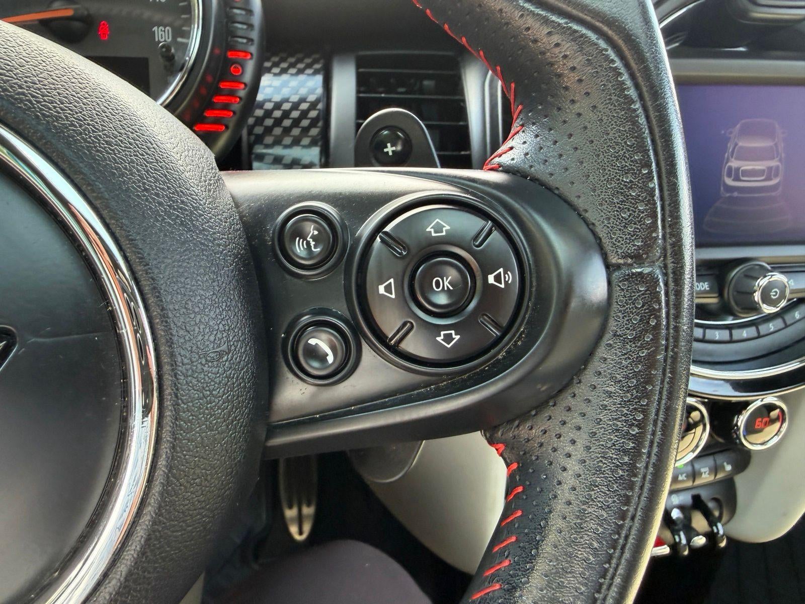 2015 MINI Cooper Hardtop 4 Door Base
