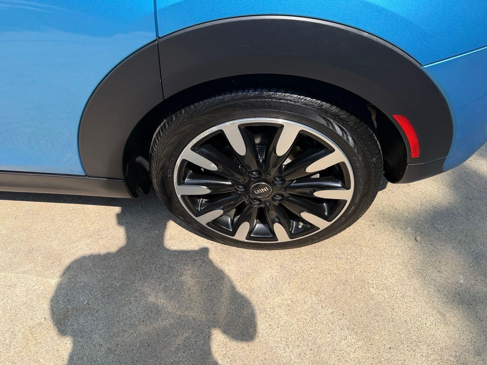 2015 MINI Cooper Hardtop 4 Door Base