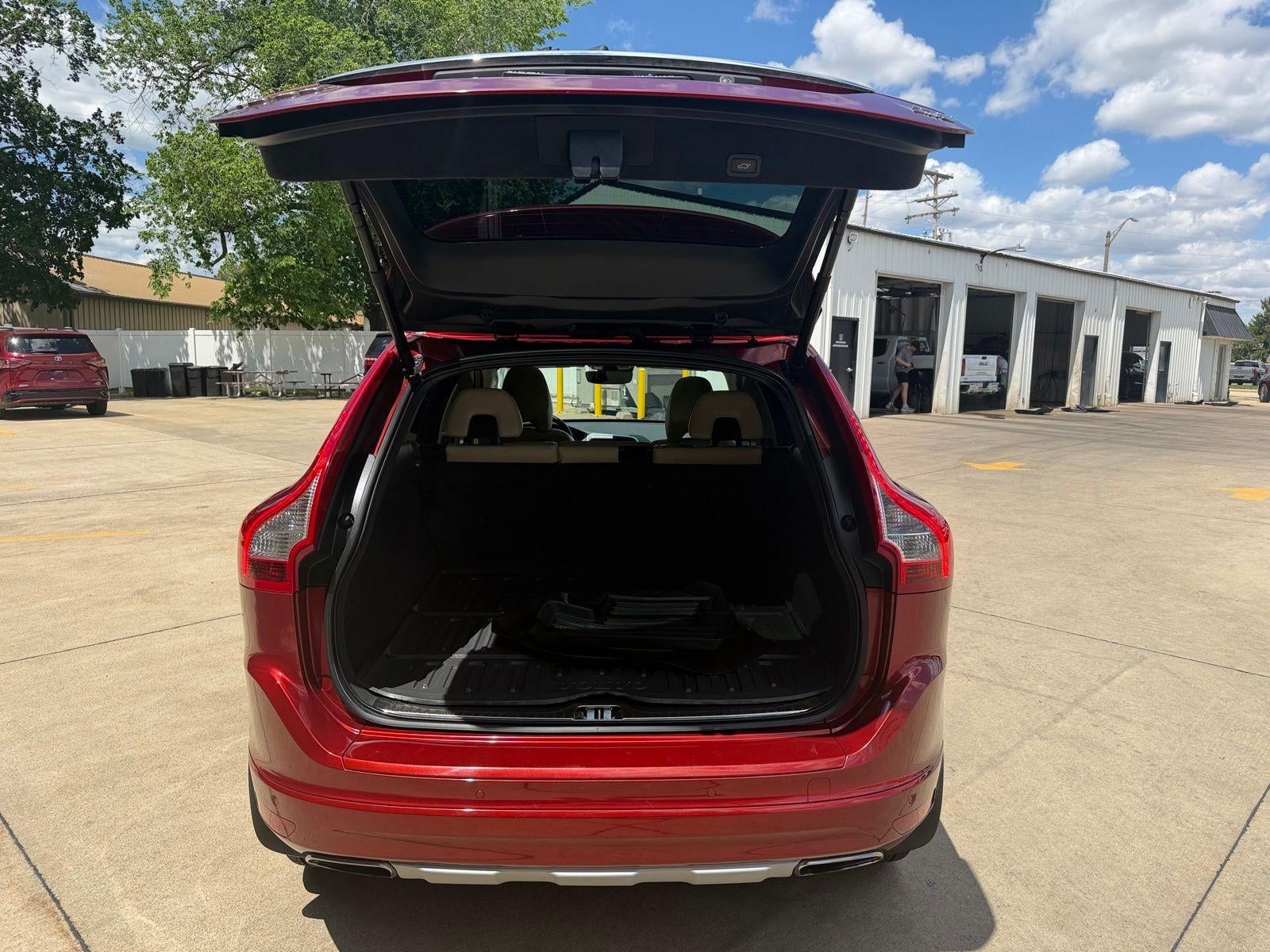 2017 Volvo XC60 T5 Inscription