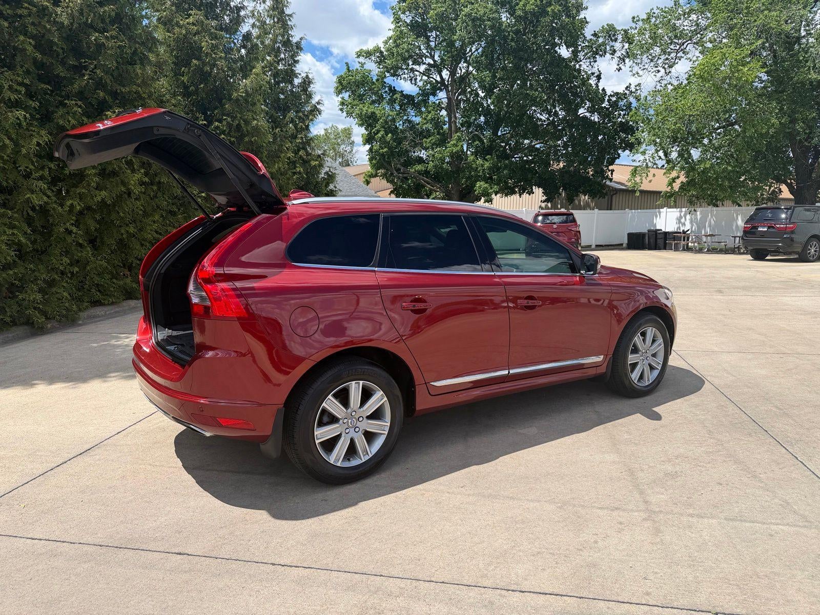 2017 Volvo XC60 T5 Inscription