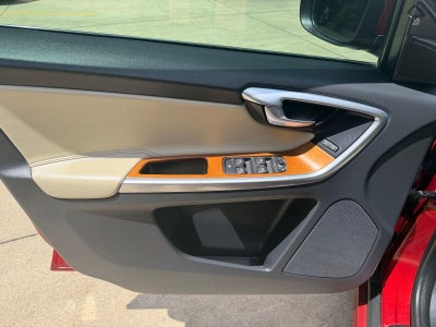 2017 Volvo XC60 T5 Inscription