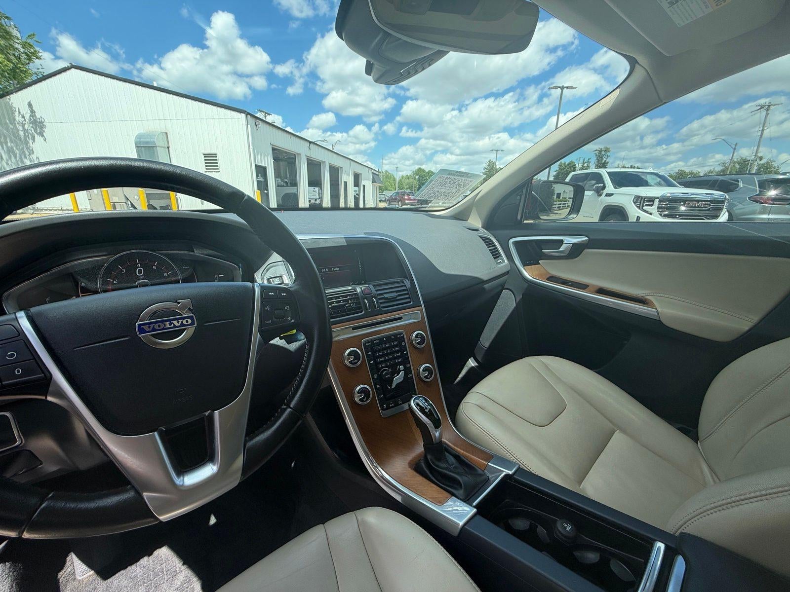 2017 Volvo XC60 T5 Inscription