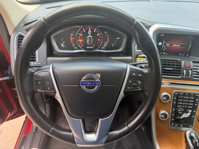2017 Volvo XC60 T5 Inscription
