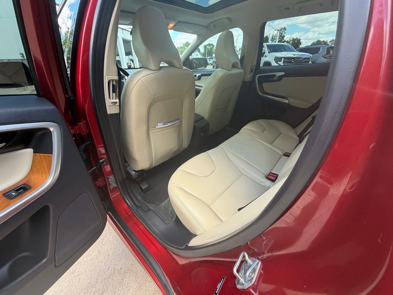 2017 Volvo XC60 T5 Inscription