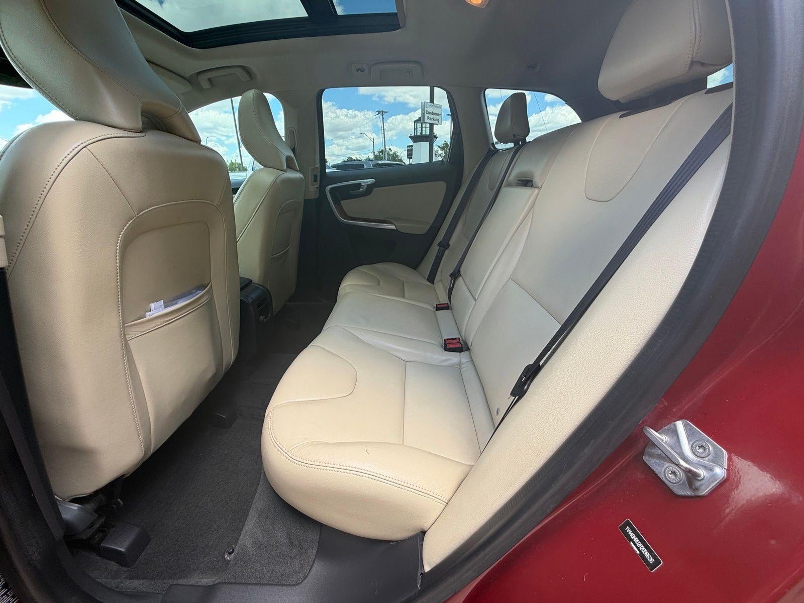 2017 Volvo XC60 T5 Inscription