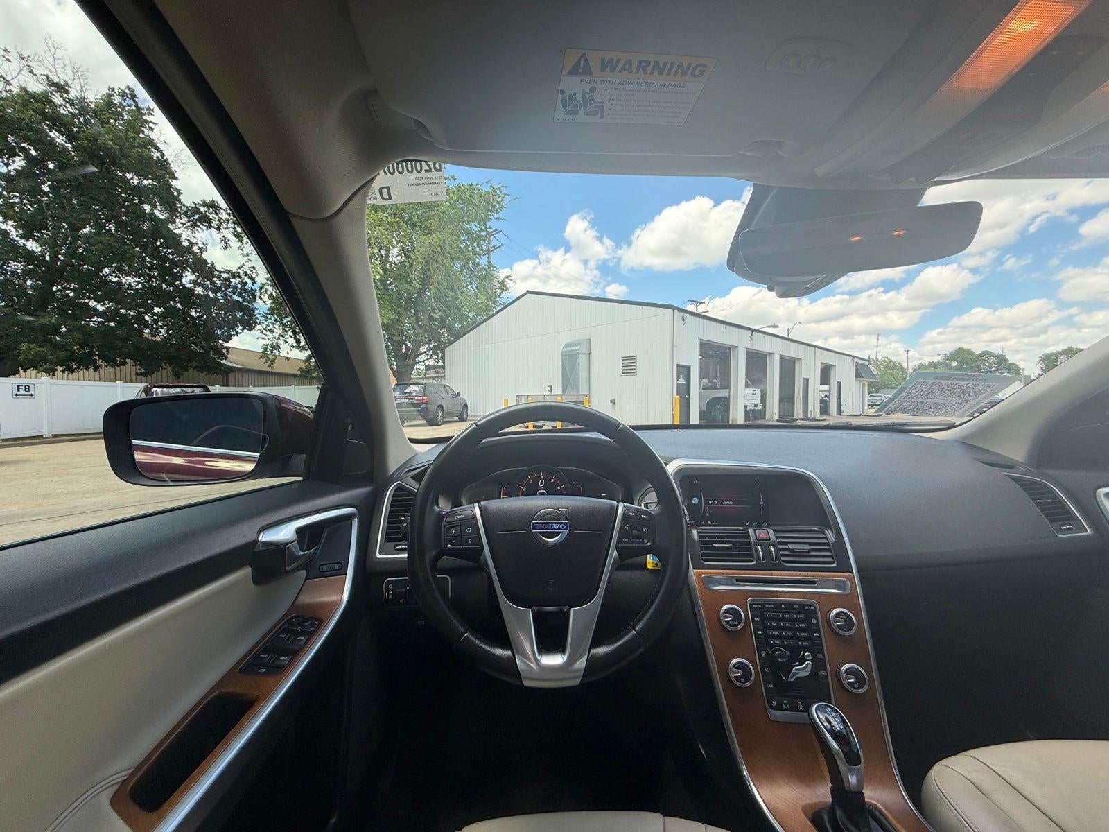 2017 Volvo XC60 T5 Inscription