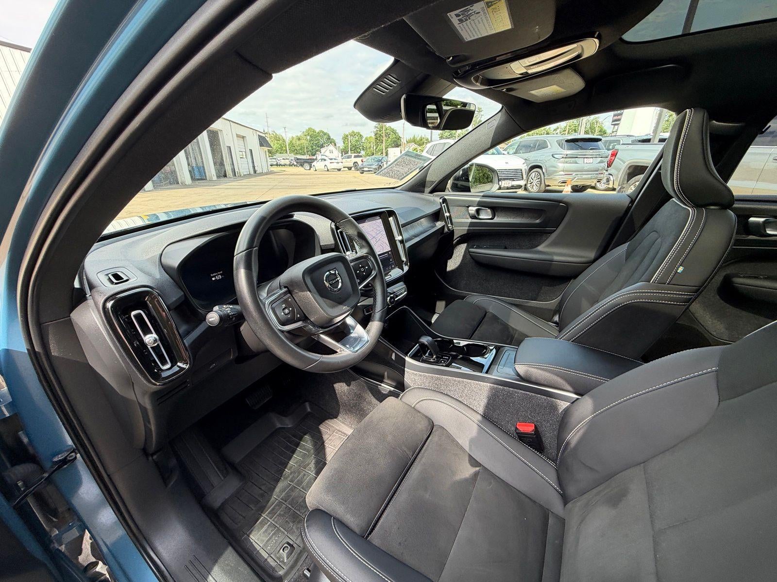 2023 Volvo C40 Recharge Pure Electri Twin Plus