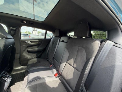 2023 Volvo C40 Recharge Pure Electri Twin Plus
