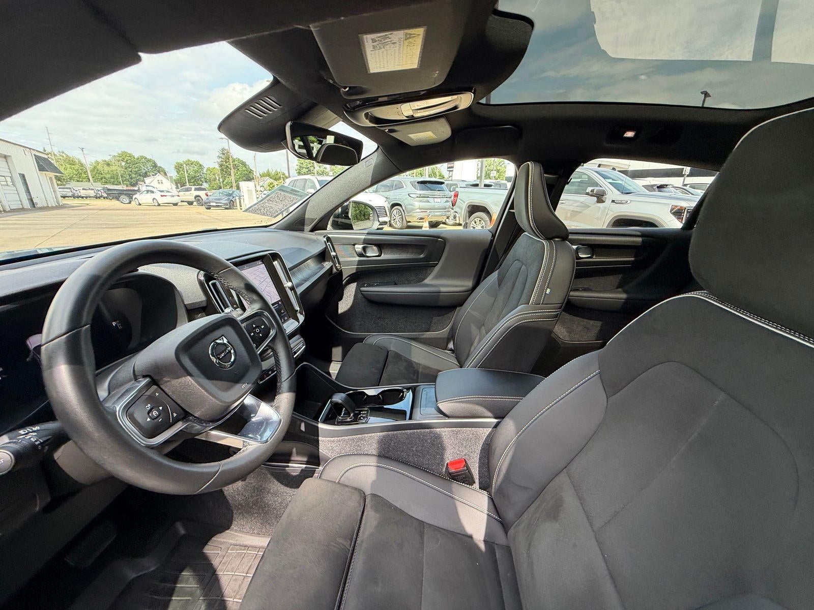 2023 Volvo C40 Recharge Pure Electri Twin Plus