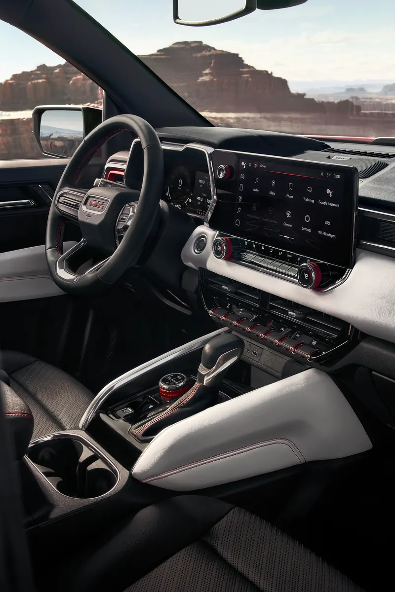 2026 GMC Canyon infotainment system at Lighthouse Buick GMC in Morton IL