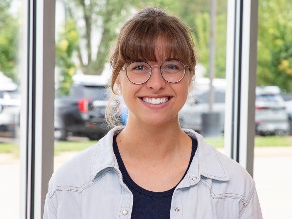 Angie Knapp